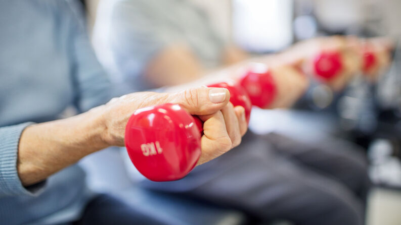 Sarcopénie : que faire quand les muscles fondent ? - Alternative Santé